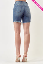 Load image into Gallery viewer, Distressed Mid Thigh Shorts