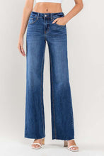 Load image into Gallery viewer, High Rise Loose Jean
