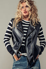 Load image into Gallery viewer, Roadster Enigma Vest