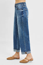 Load image into Gallery viewer, Mid Rise Boyfriend Cuffed Jeans