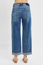 Load image into Gallery viewer, Mid Rise Boyfriend Cuffed Jeans