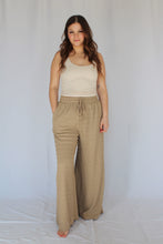 Load image into Gallery viewer, Zelda Wide Leg Pant
