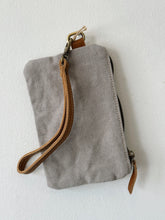 Load image into Gallery viewer, Star Canvas Wrislet