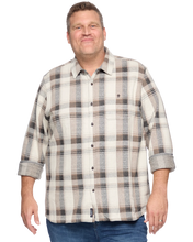 Load image into Gallery viewer, Clearbrook Flannel