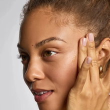 Load image into Gallery viewer, Hydrating Dermaplane Oil