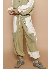 Load image into Gallery viewer, Aura Ribbed Jogger Pants