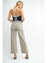 Load image into Gallery viewer, Bridget Wide Leg Jeans
