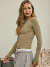 Load image into Gallery viewer, Eden Basic Long Sleeve
