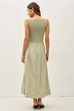 Load image into Gallery viewer, Ocean Mist Midi Dress

