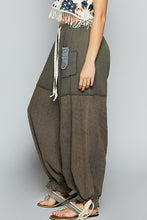 Load image into Gallery viewer, Millie Crochet Pants
