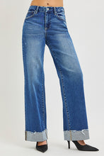 Load image into Gallery viewer, Wide Leg Cuffed Hem Jeans
