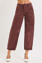 Load image into Gallery viewer, High Rise Brown Barrel Jeans
