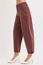 Load image into Gallery viewer, High Rise Brown Barrel Jeans
