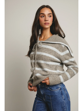 Load image into Gallery viewer, Sailor Collar Knit Sweater
