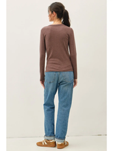 Load image into Gallery viewer, Basic Long Sleeve Shirt
