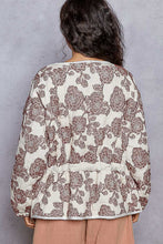 Load image into Gallery viewer, Quilt Flower Jacket
