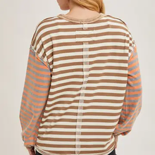 Load image into Gallery viewer, Eden Fit Knit Pullover
