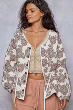 Load image into Gallery viewer, Quilt Flower Jacket
