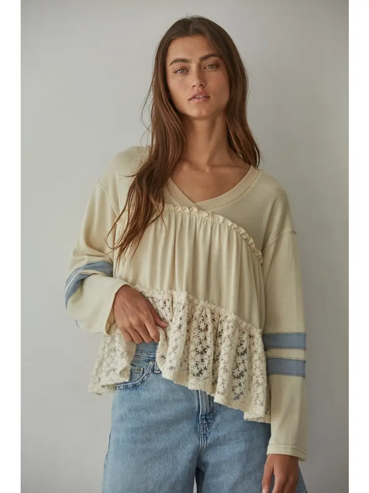 Isle Babydoll Contrast Top