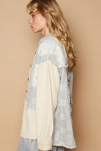Load image into Gallery viewer, Solana Button Up Jacket
