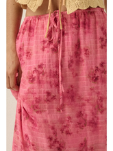 Load image into Gallery viewer, Winnie Floral Skirt
