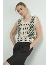 Load image into Gallery viewer, Crochet Detailed Vest
